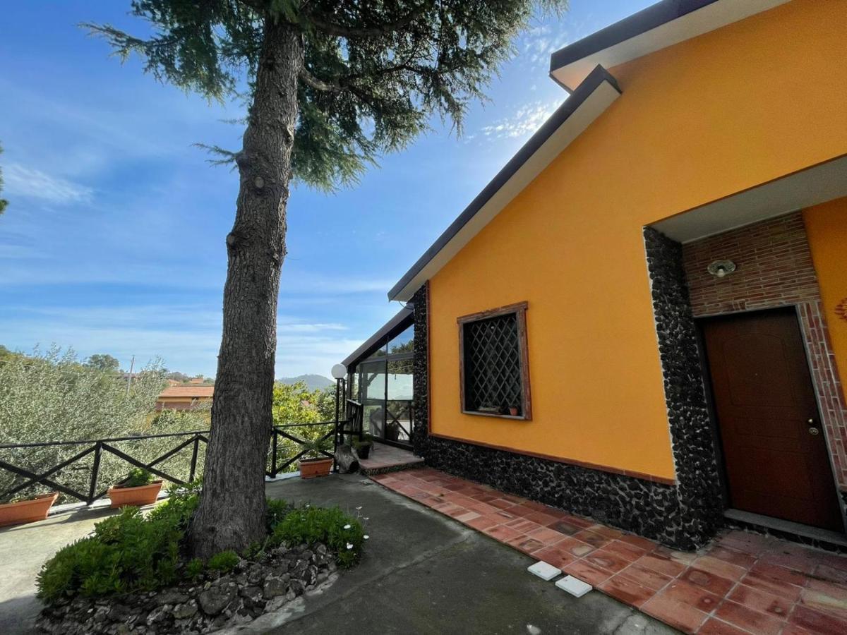 Вілла Etna Family Бельпассо Екстер'єр фото